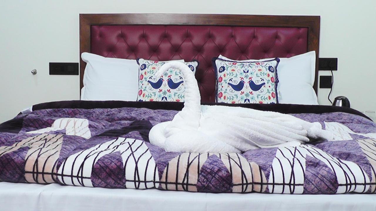 Hotel Jakhu Heights شيملا المظهر الخارجي الصورة