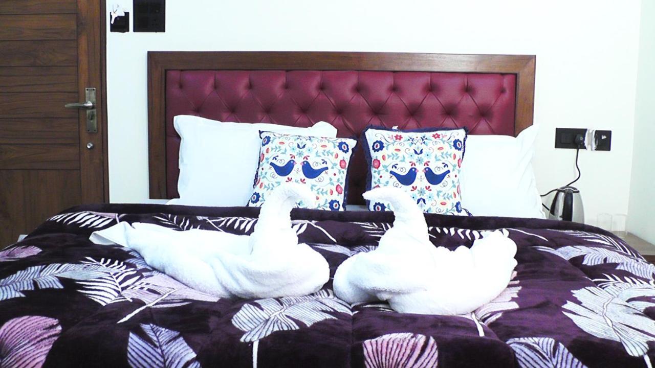 Hotel Jakhu Heights شيملا المظهر الخارجي الصورة