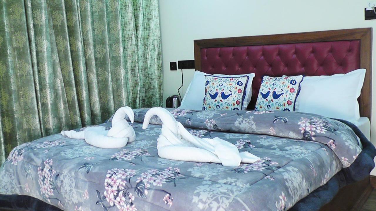 Hotel Jakhu Heights شيملا المظهر الخارجي الصورة
