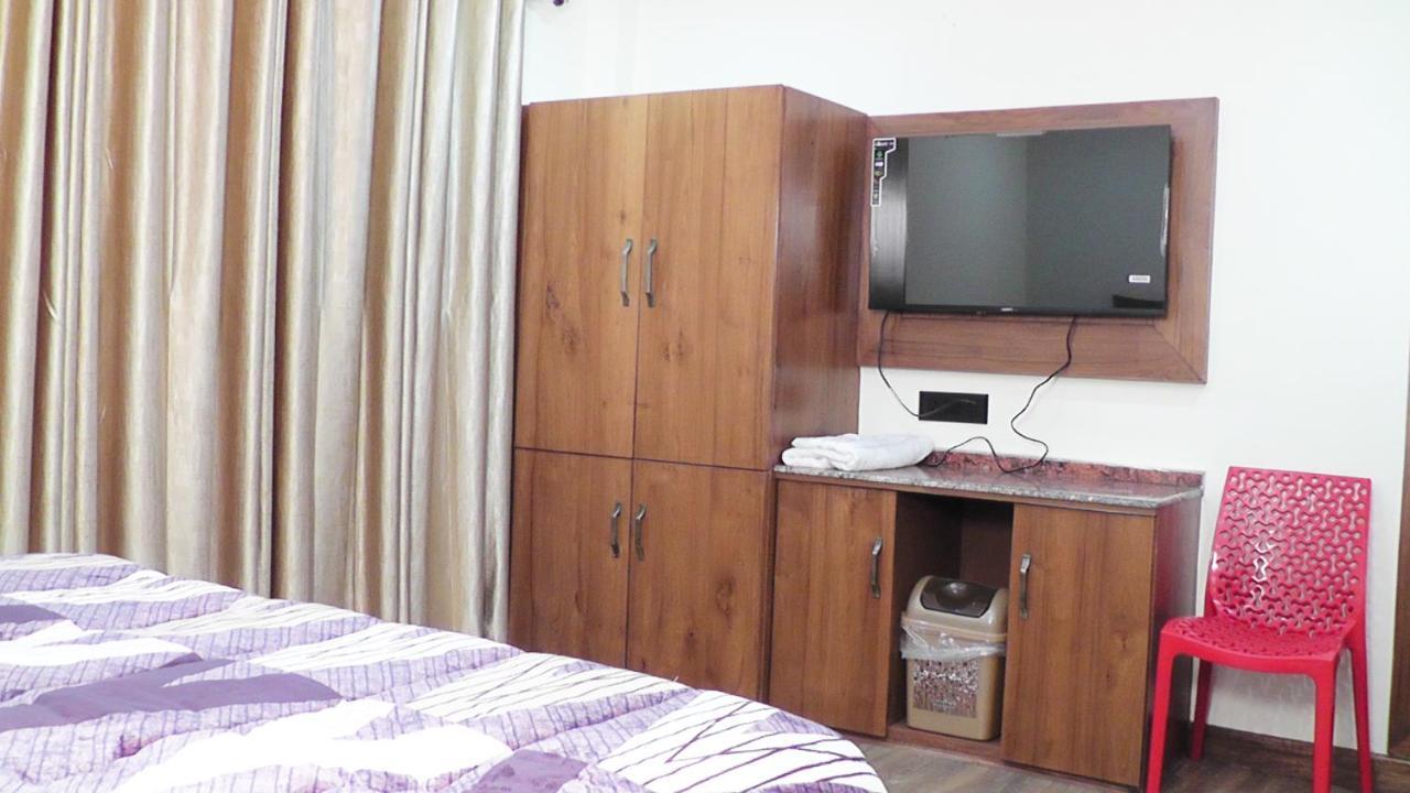 Hotel Jakhu Heights شيملا المظهر الخارجي الصورة